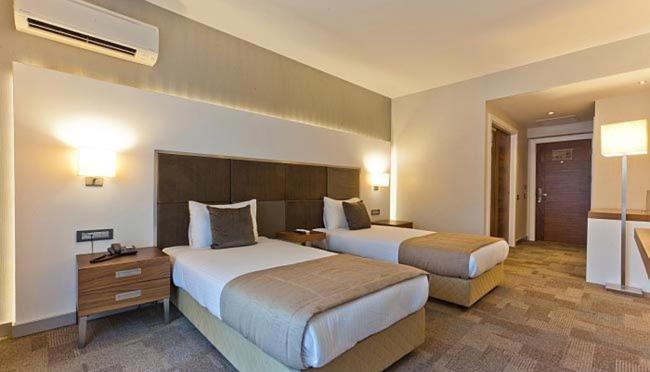 Kalinda Inn Hotel Ilıca Çeşme Esterno foto